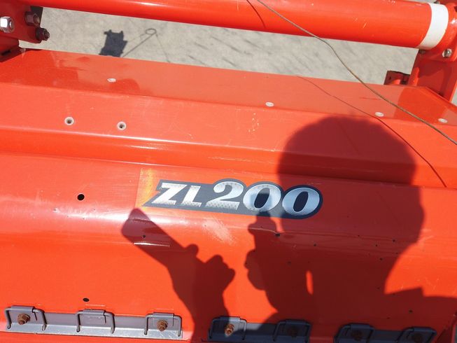 ハロー 【現状販売】動画有　クボタ ZL200B  写真２